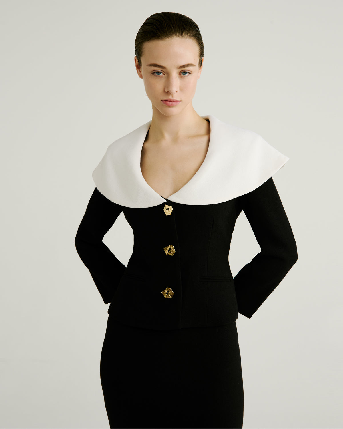 Shea Skirt in black Double Crepe Wool