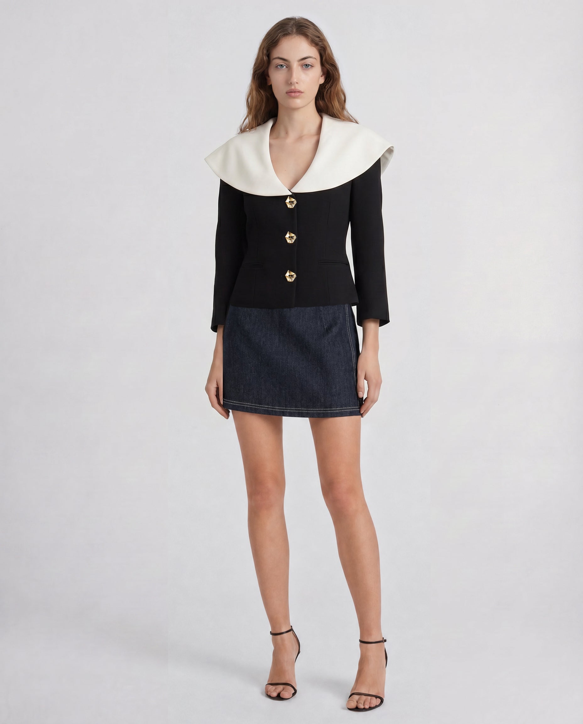Minnie skort in organic denim with button