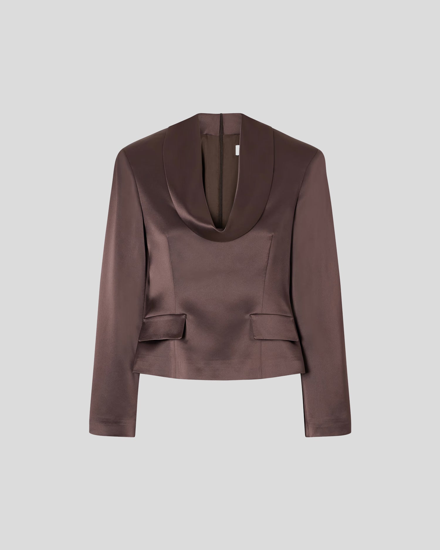 Kendall blouse in fluid cady satin with padded shoulders