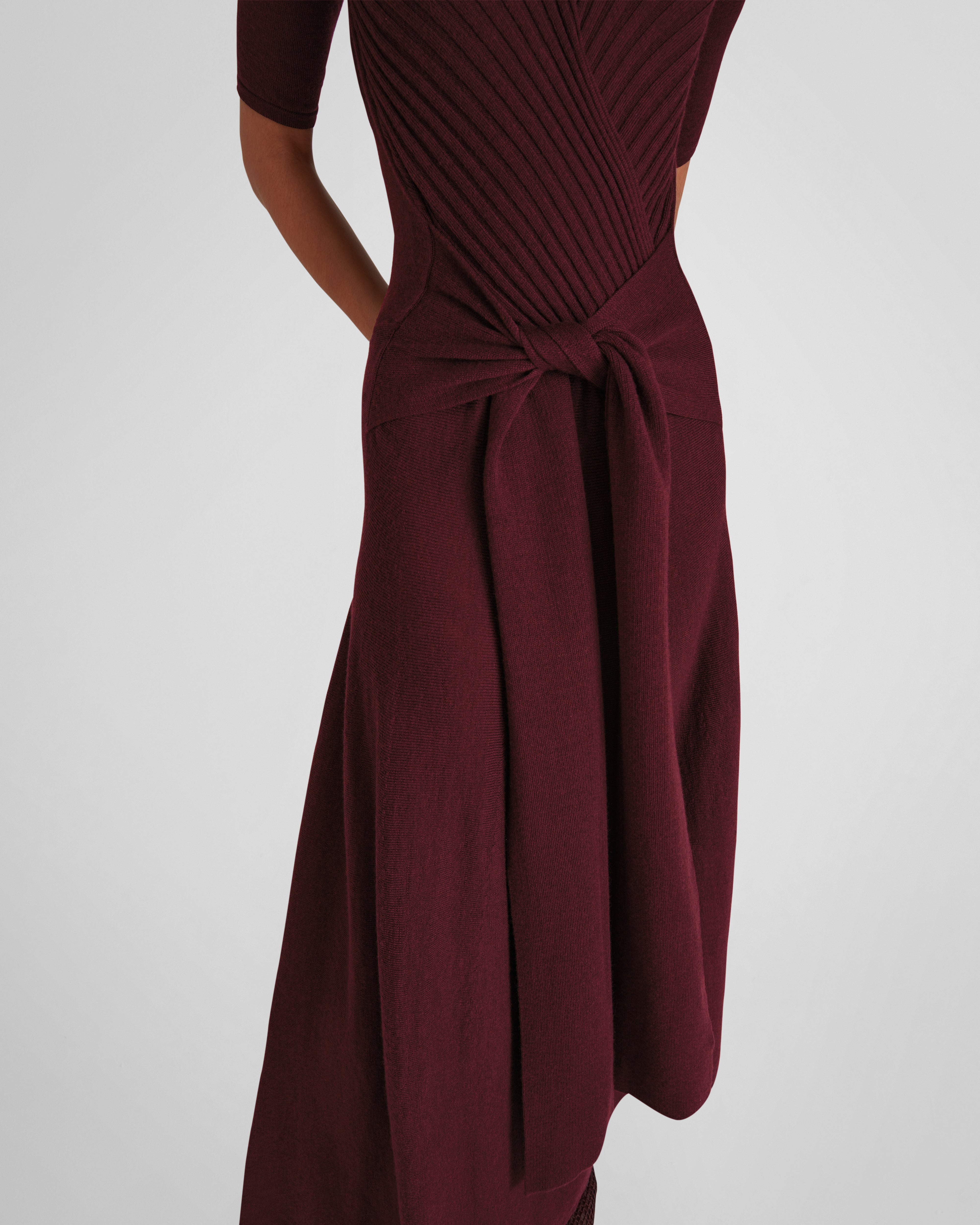 Takashi Knit Dress in burgundy Zegna Cashwool® Merino Wool
