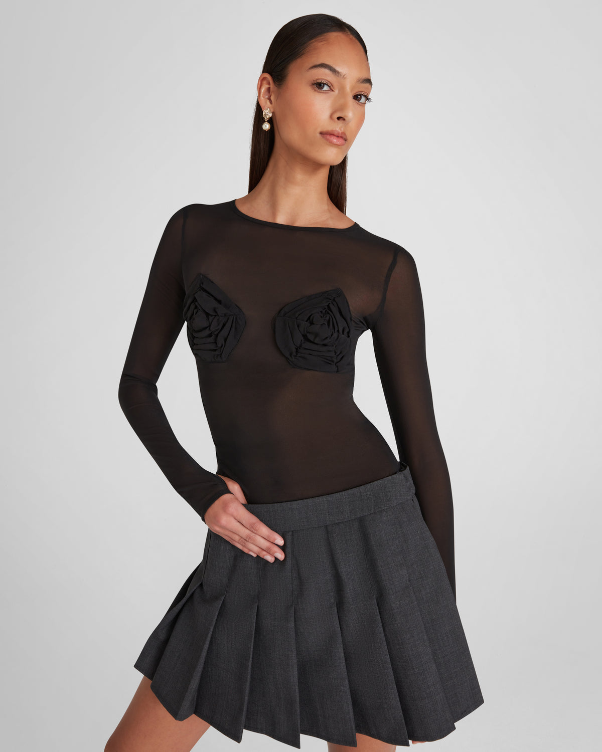 Hovel Skort with precise pleats in fine crepe wool