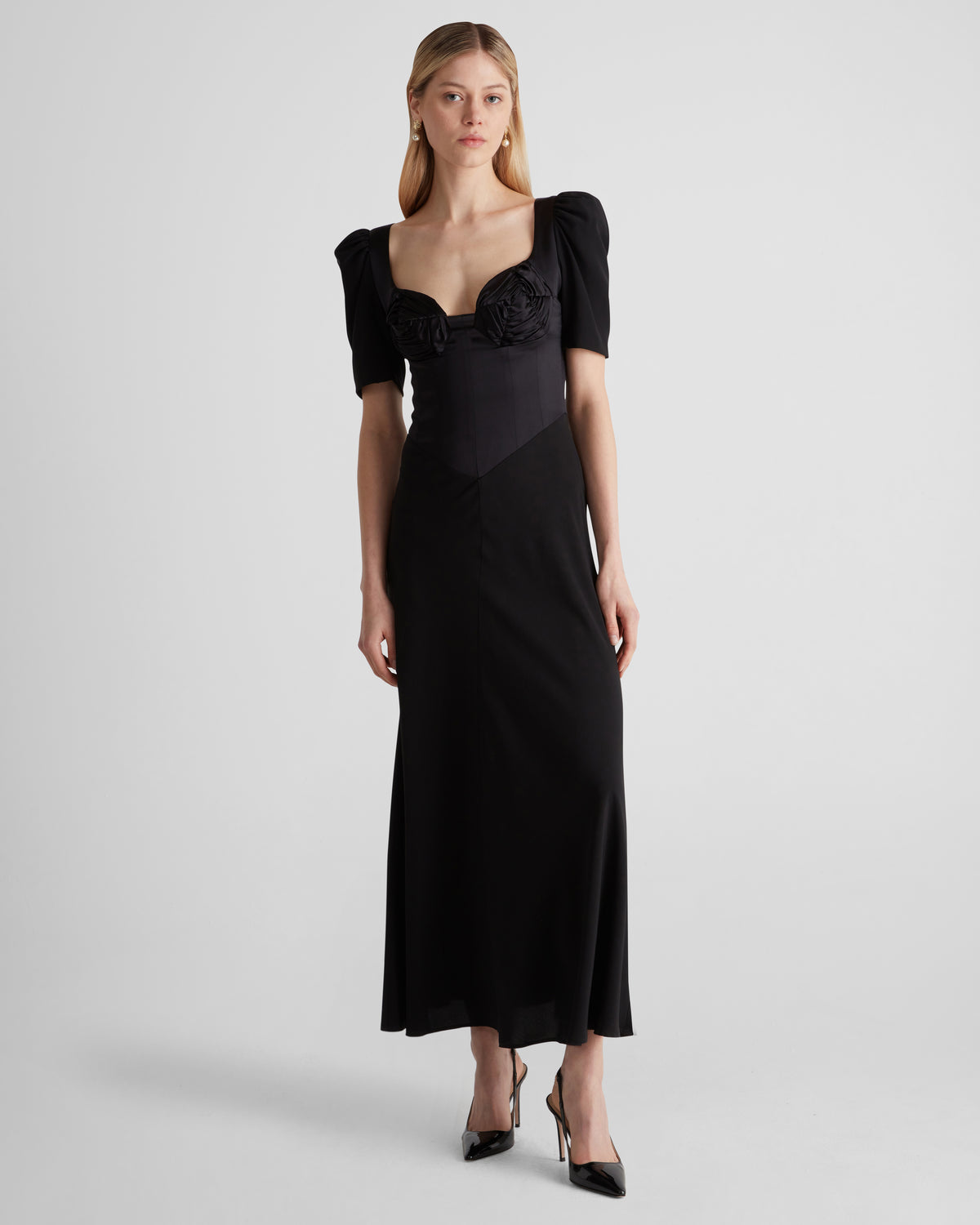 Baccarat Dress in silk satin with shaped sleeves