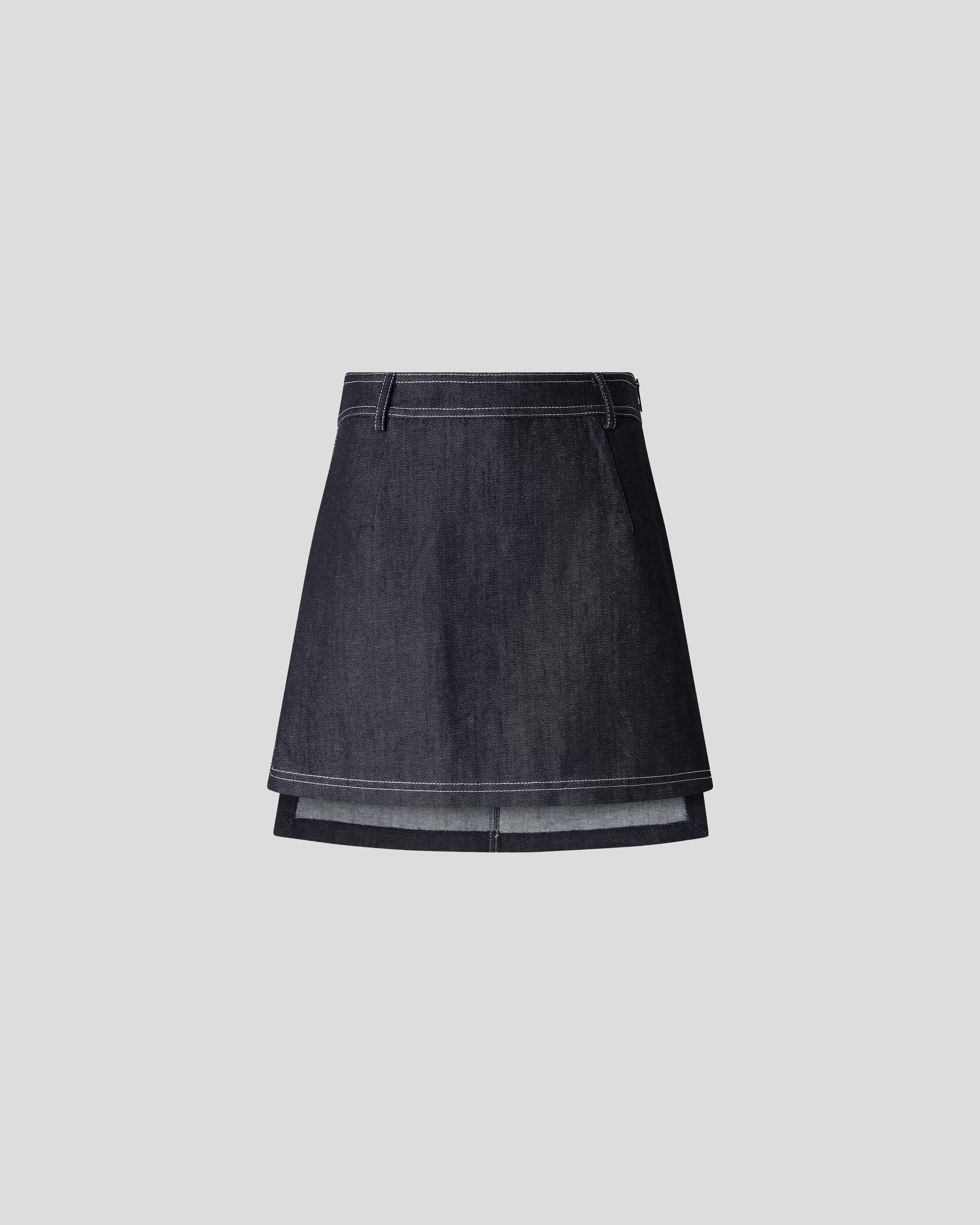 Minnie skort in organic denim with button