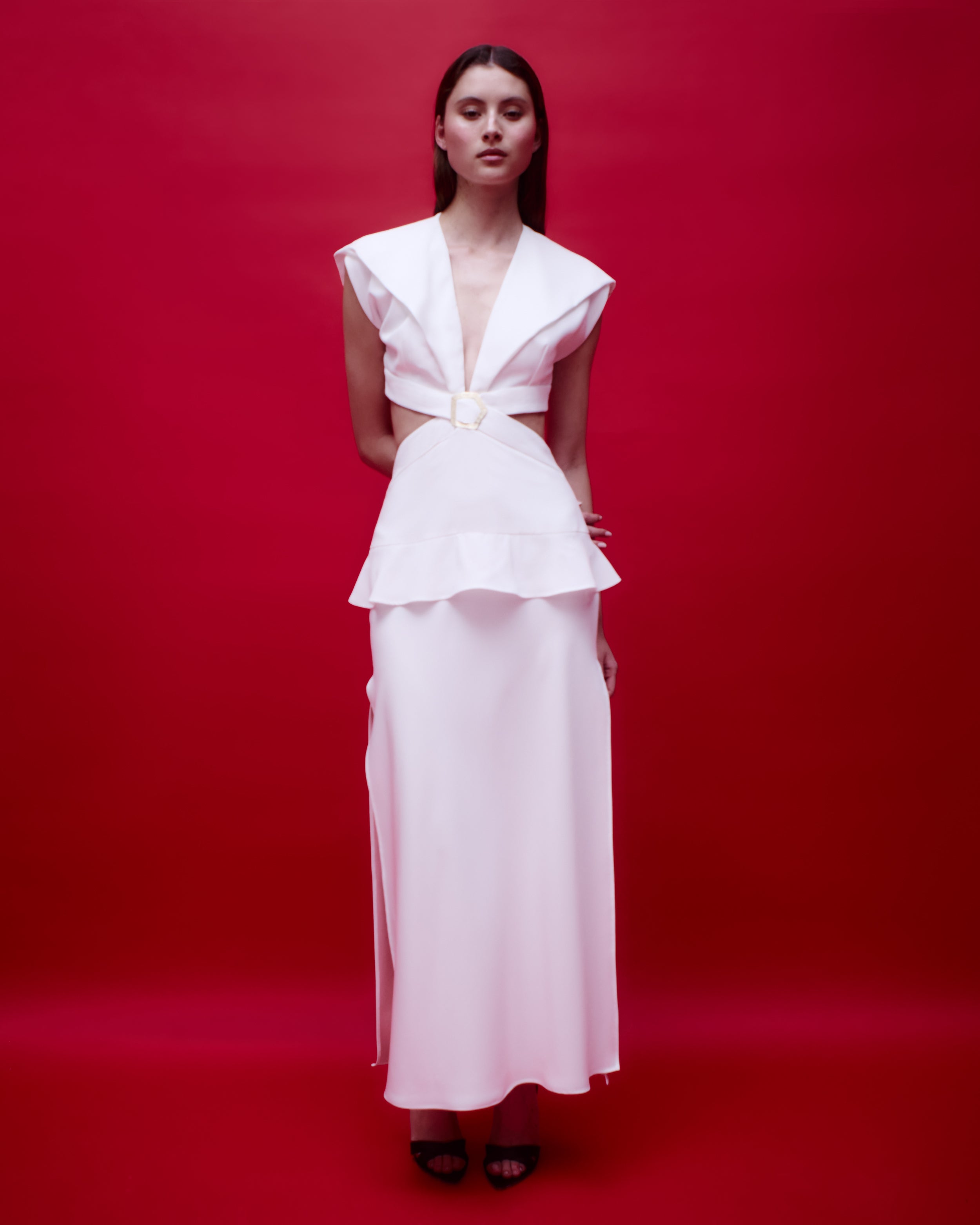 Leonida dress in exquisite cady with precise cut-outs