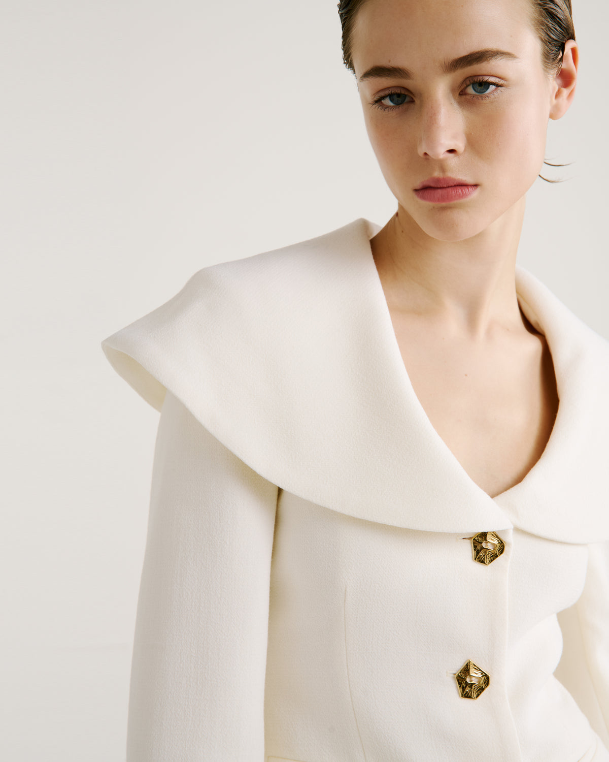 Amato Blazer in ivory Double Crepe Wool