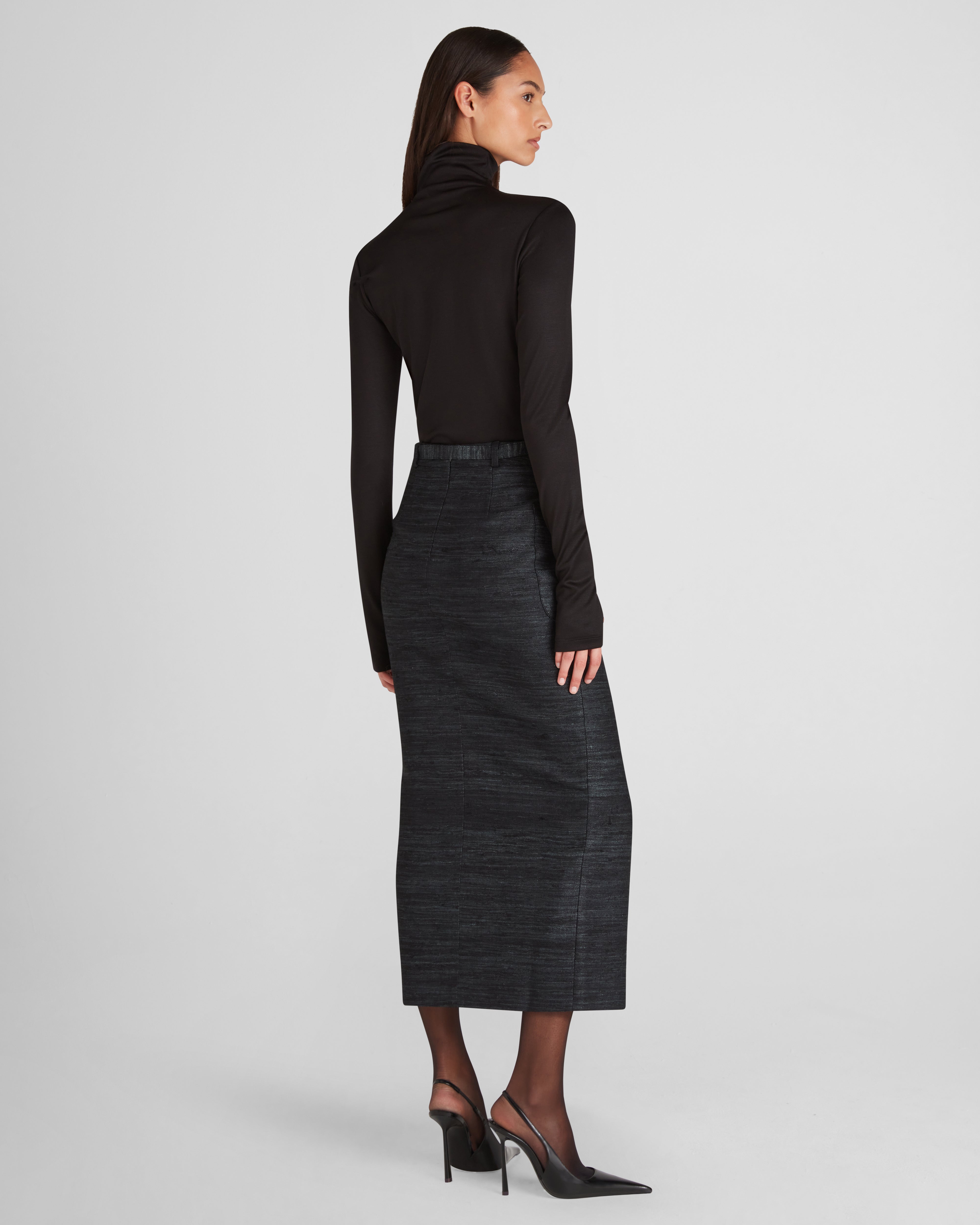 Corot skirt in belted silk tweed with structured intent