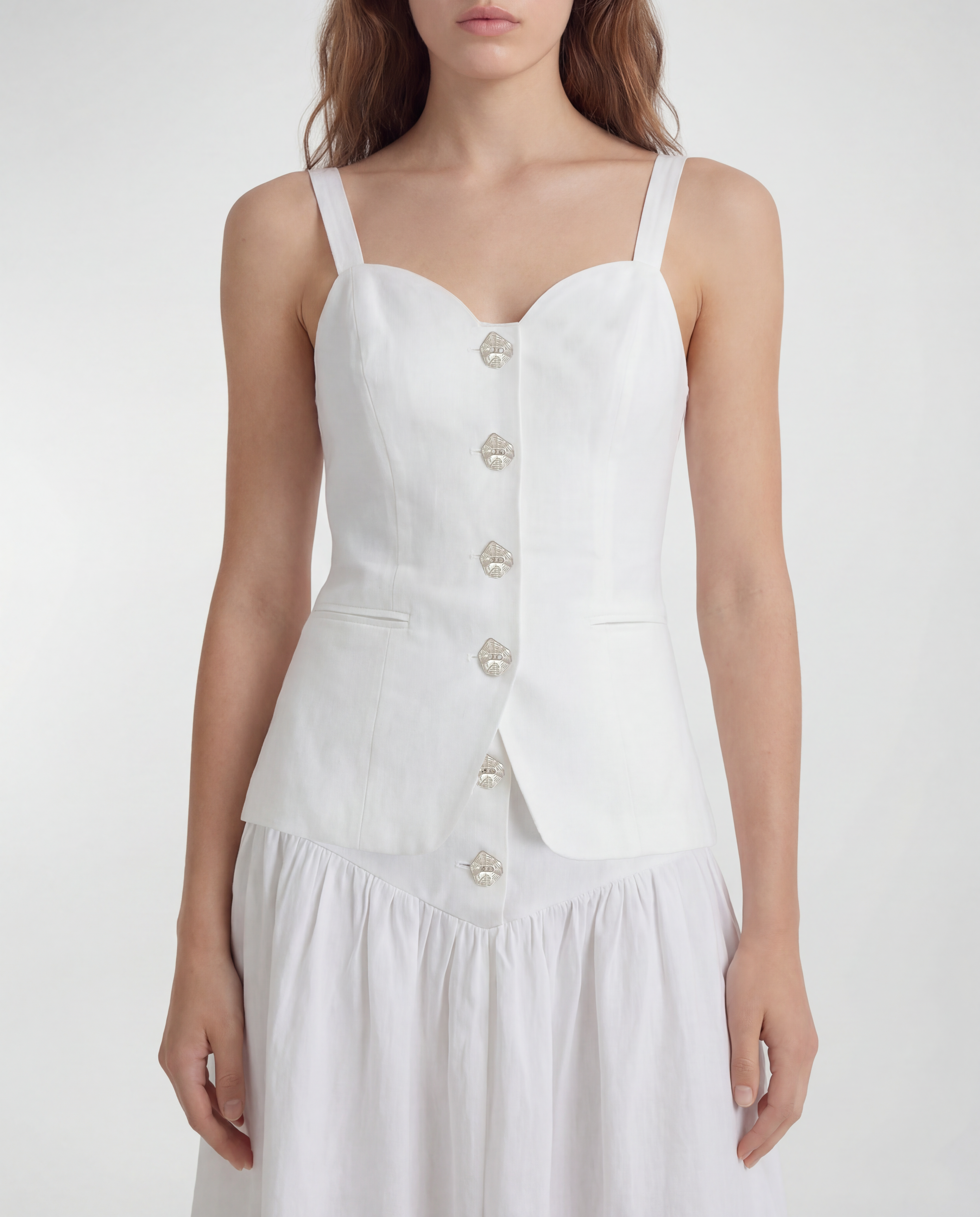 Henriette linen top with a sculptural sweetheart neckline