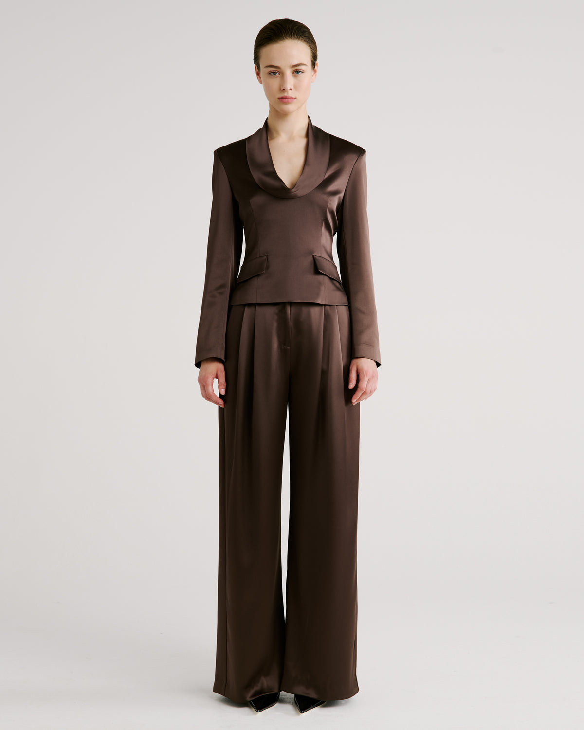 Kendall Blouse in brown Cady Satin