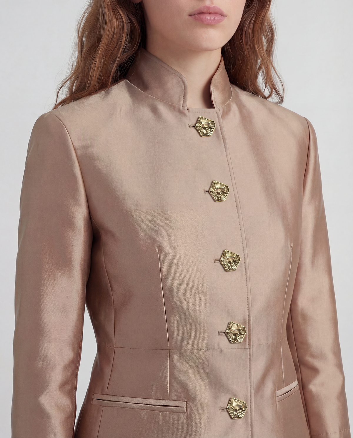 Lille jacket in silk mikado with a sculptural mock-neck