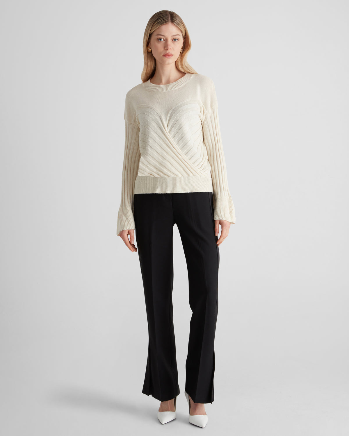 Renny jumper in a cashmere blend with sculptural ribbing