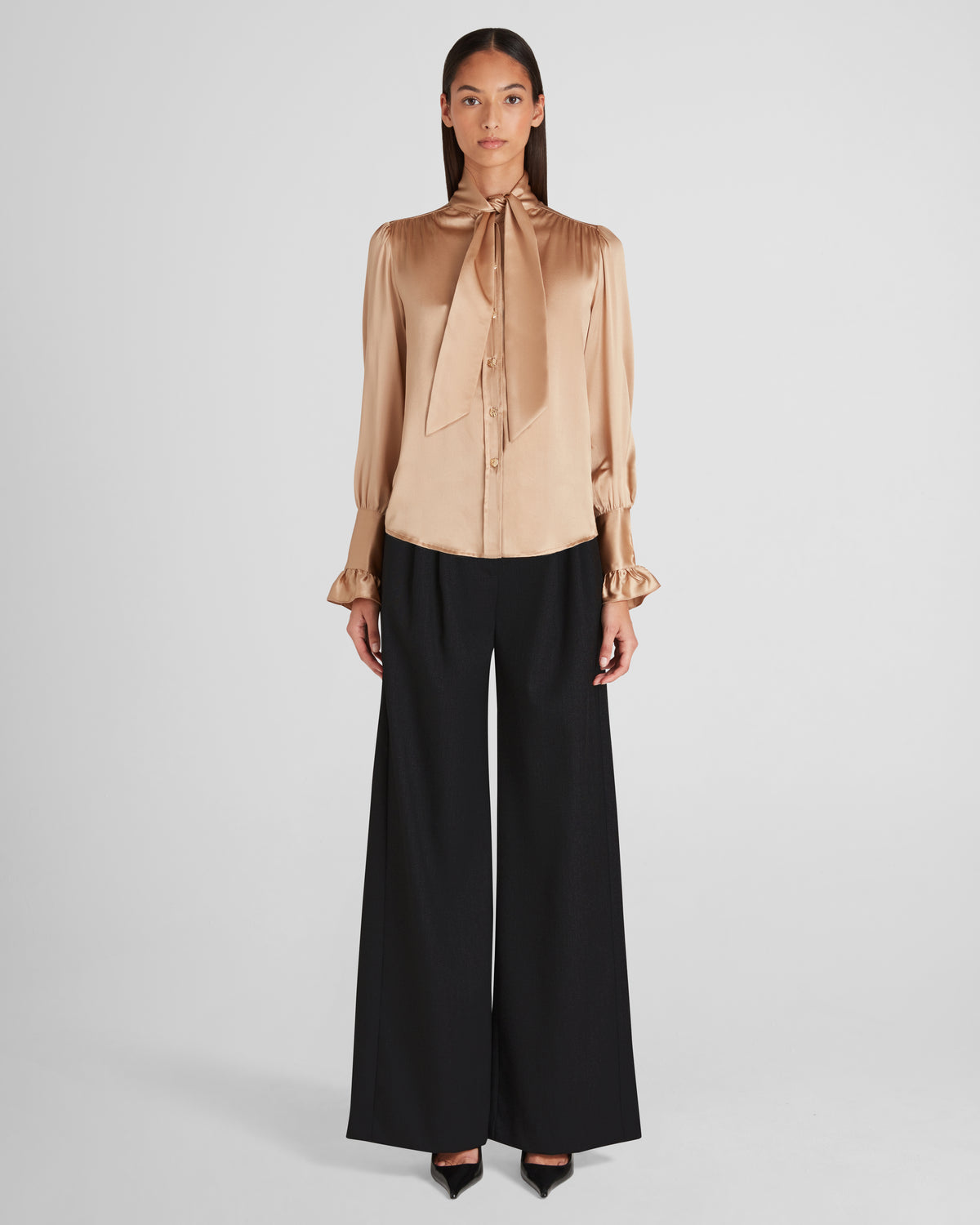 Keckler wide-leg trousers with double hexagonal back pockets