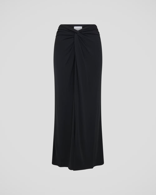 Rebecca skirt in crepe jersey with a sculptural twist