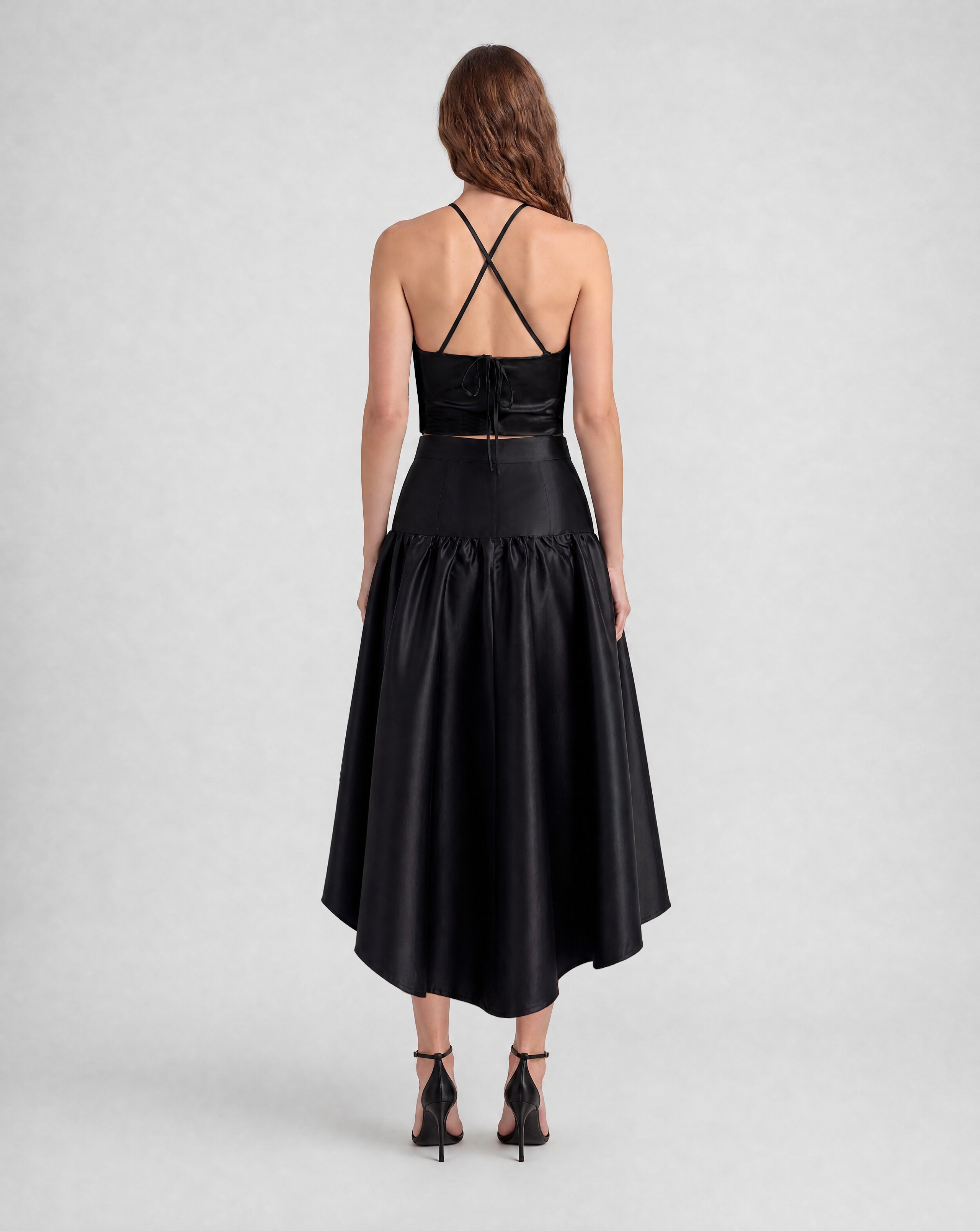Marrakesh skirt in silk mikado with a sculptural hem
