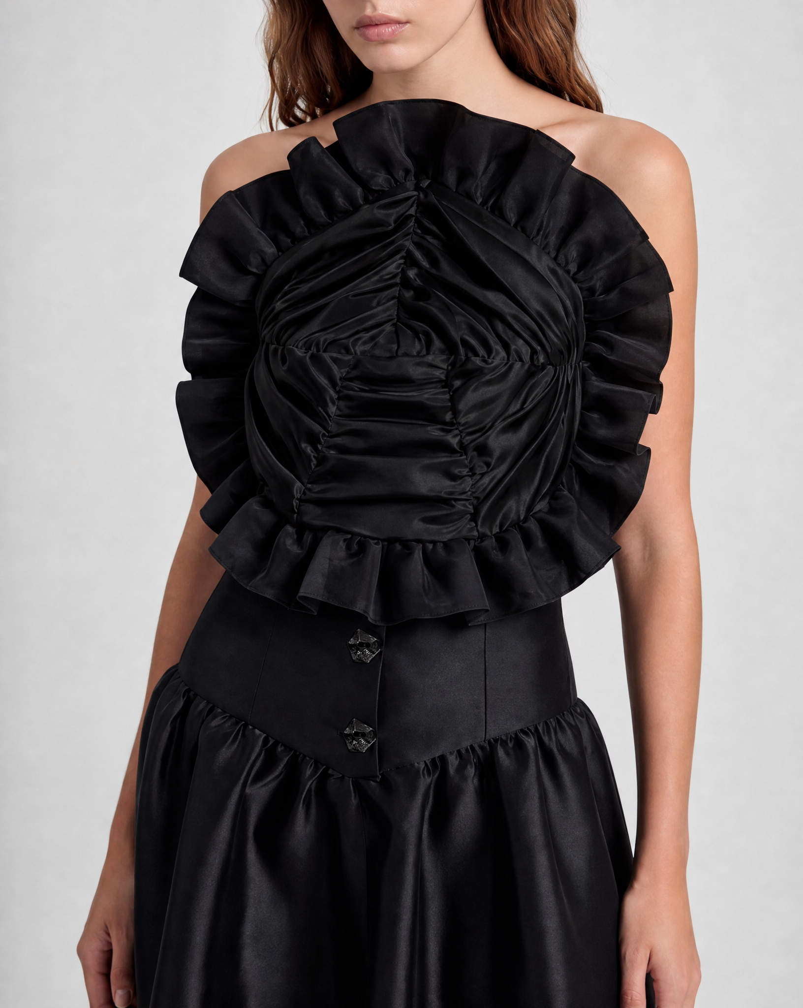 Marrakesh skirt in silk mikado with a sculptural hem