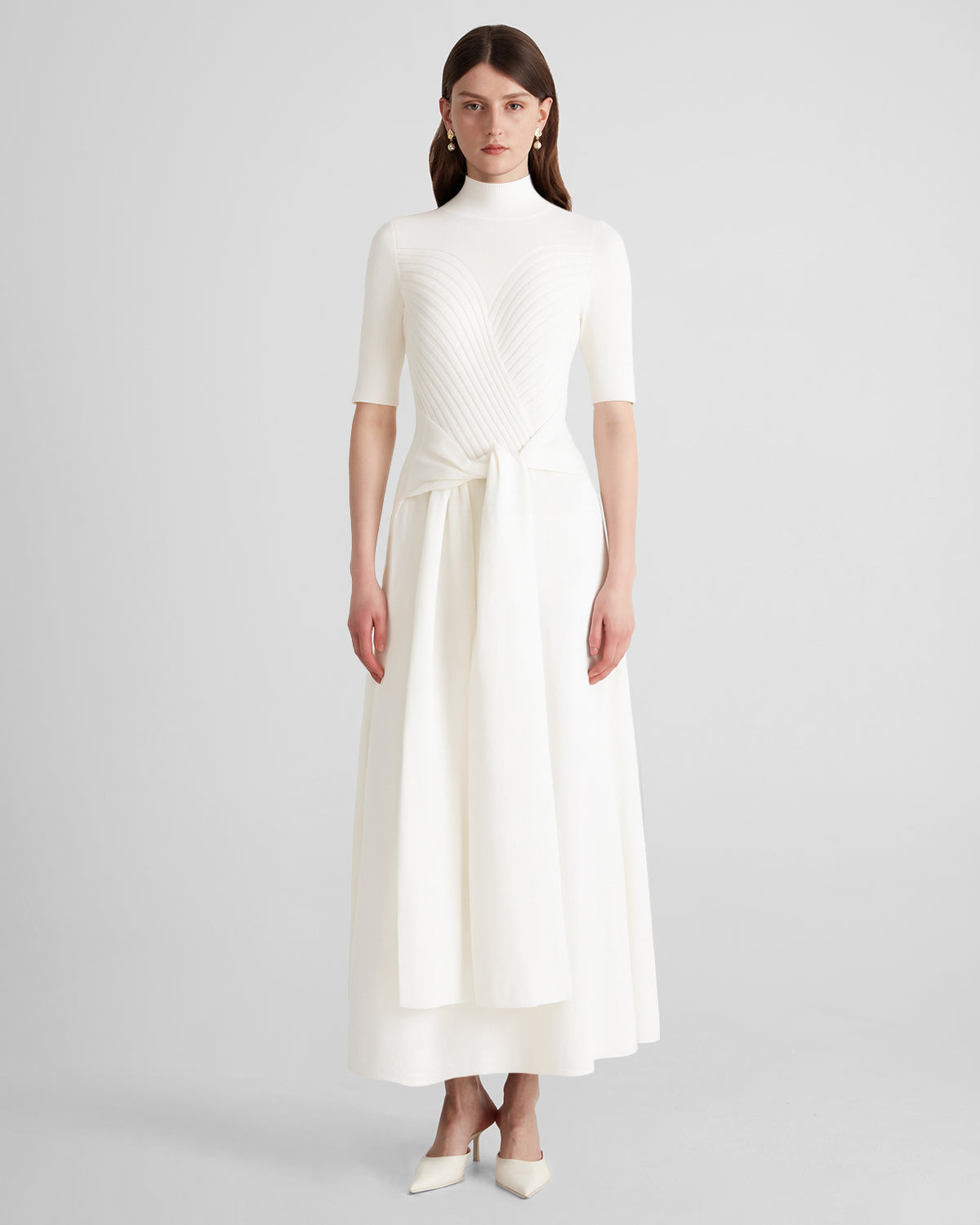 Takashi dress in Zegna merino wool with a sculptural knot