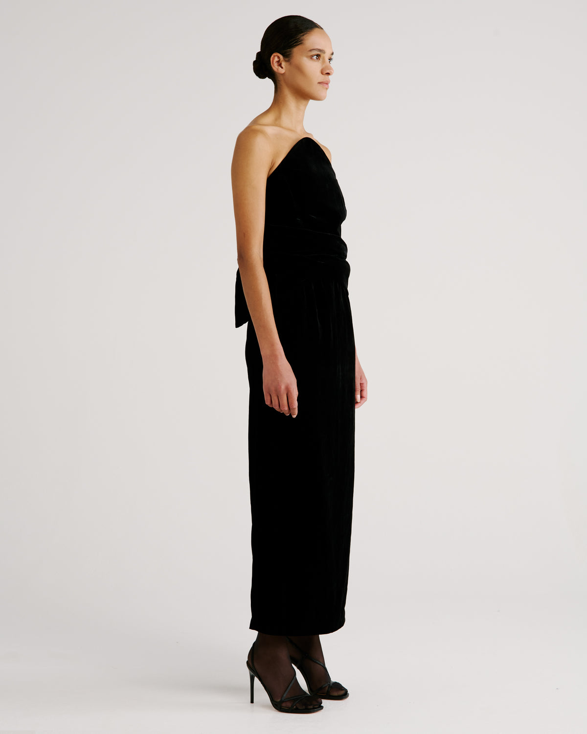 Jenney Dress in black Silk Velvet
