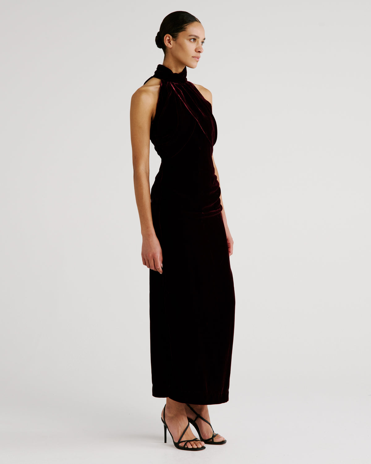 Merisi Dress in silk velvet with a statement halterneck
