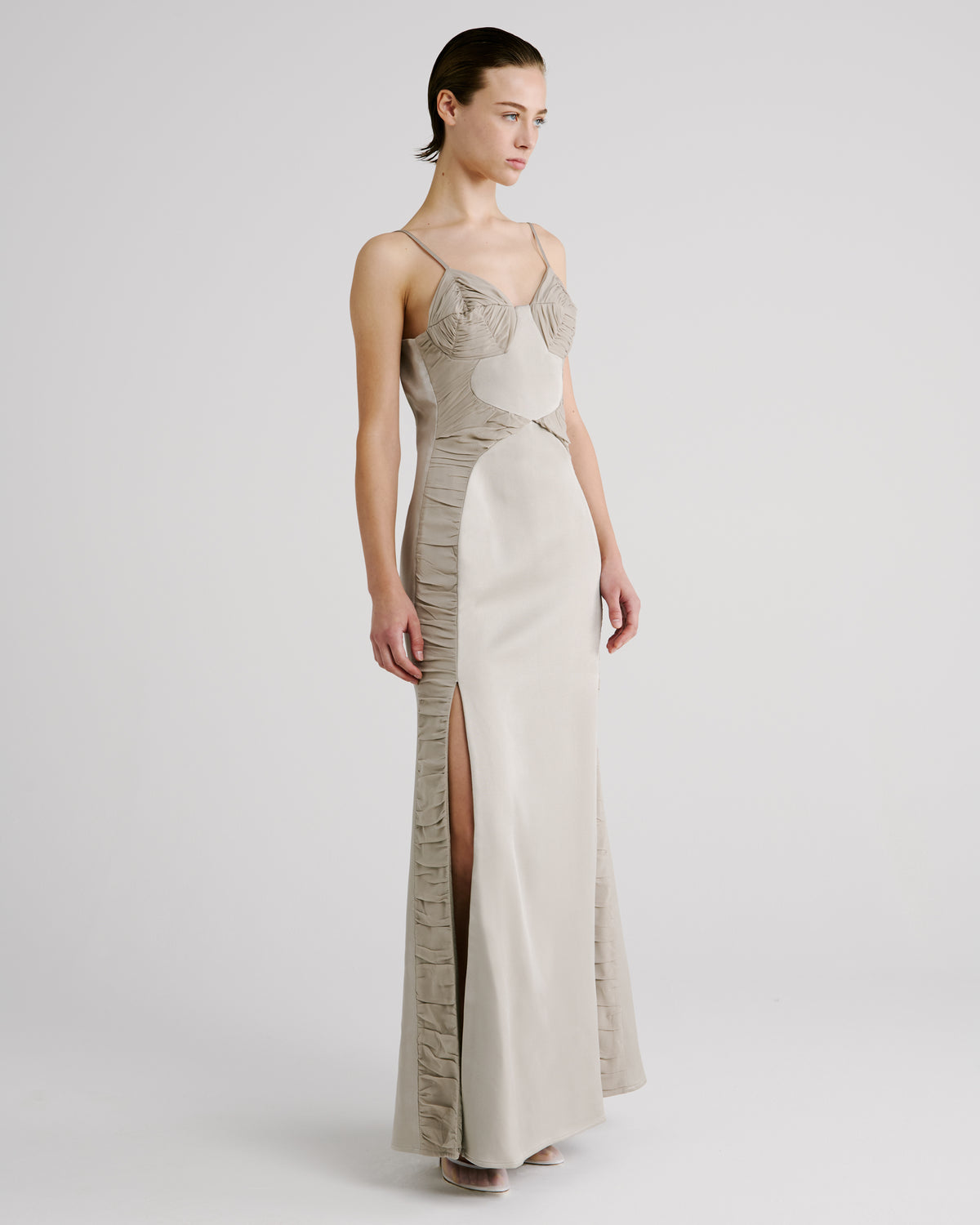 Tetsuya Dress in taupe Sable Cady