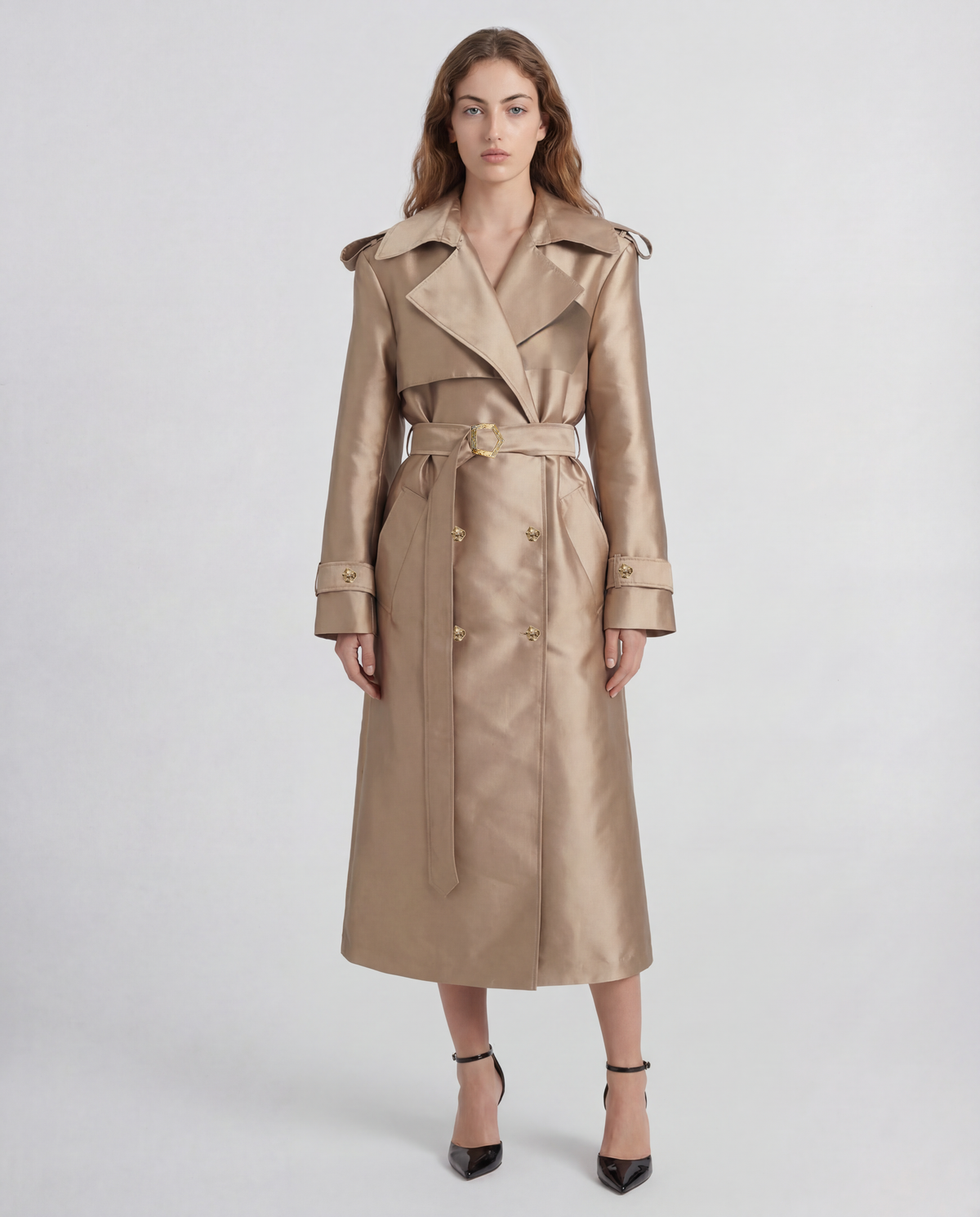 Norah trench coat in silk mikado with a sculptural form