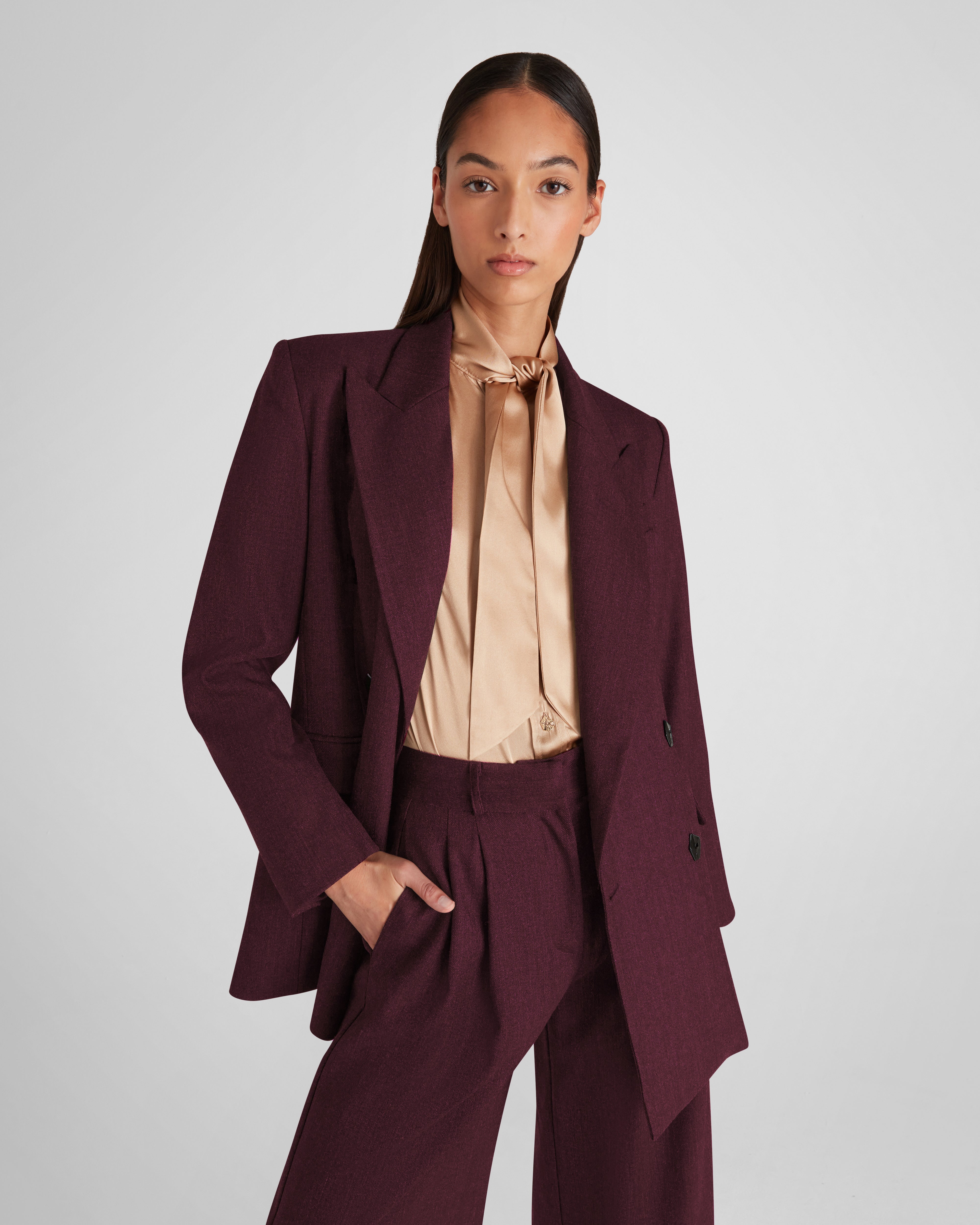 Keckler wool trousers with double hexagonal back pockets